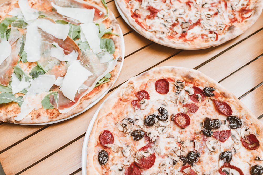 Perfekcyjna pizza z profesjonalnego pieca – odkryj tajniki wyboru idealnego urządzenia